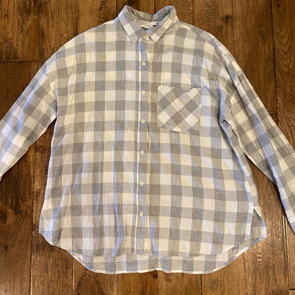 old navy gray and white flannel
